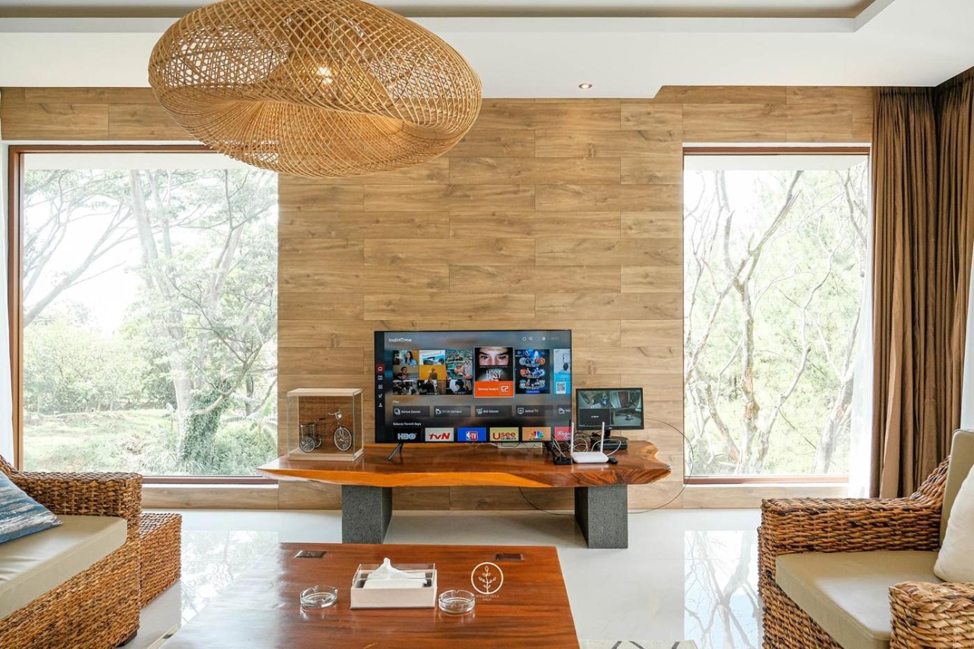 Anindya Hill View Villa 7 Bedrooms With A Private Swimming Pool Бандунг Екстер'єр фото