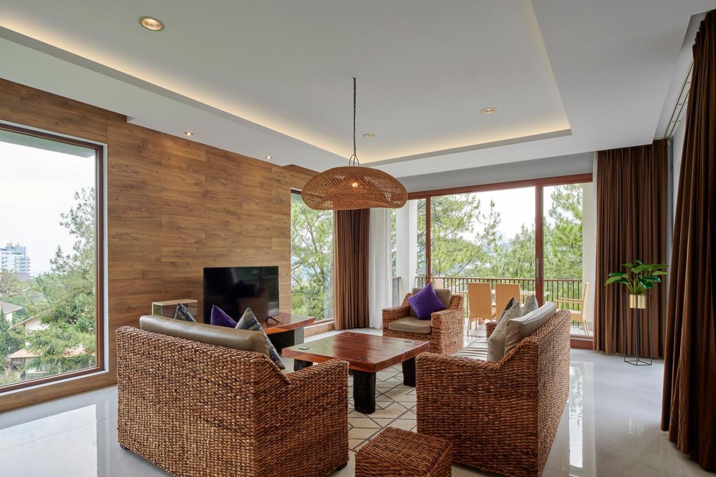 Anindya Hill View Villa 7 Bedrooms With A Private Swimming Pool Бандунг Екстер'єр фото