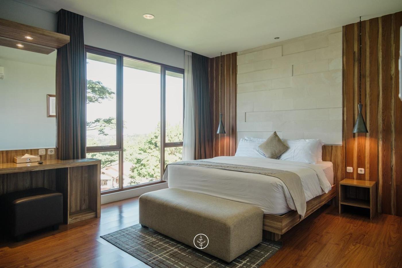 Anindya Hill View Villa 7 Bedrooms With A Private Swimming Pool Бандунг Екстер'єр фото